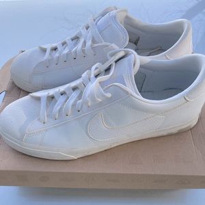 Nike white sneakers casual